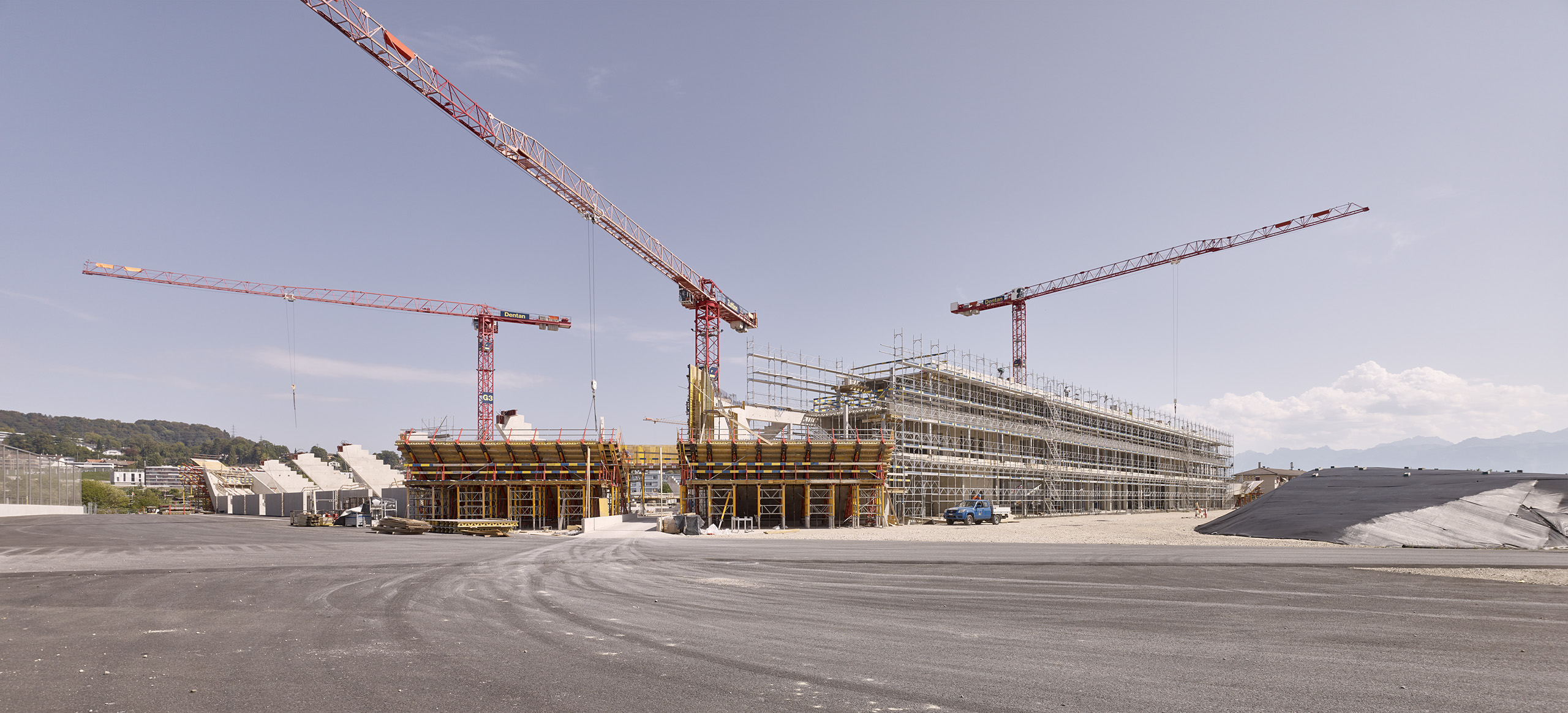 Stade de la Tuilière, Lausanne